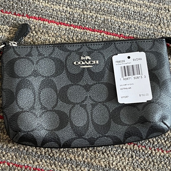 Coach wristlet - Picture 2 of 2